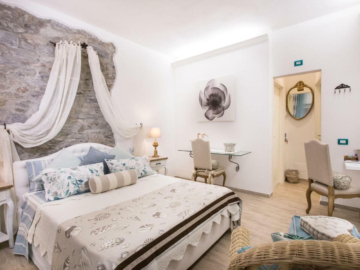 Antica Ancora Rooms Μοντερόσο αλ Μάρε Εξωτερικό φωτογραφία